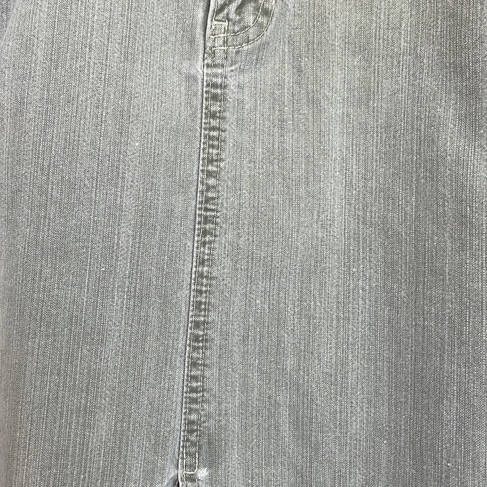 Gap skirt size 10. - Picture 2 of 5